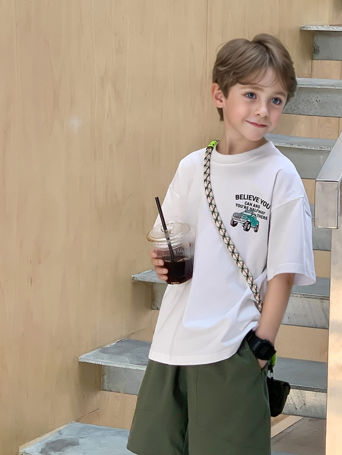 Boys Summer Graphic T-Shirts White Short Sleeve Medium Large Boys Summer Graphic T-Shirts White Short Sleeve Medium Large